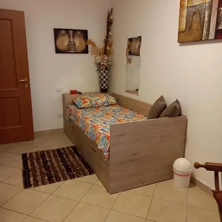 Stanza Confortevole Pensión Olbia